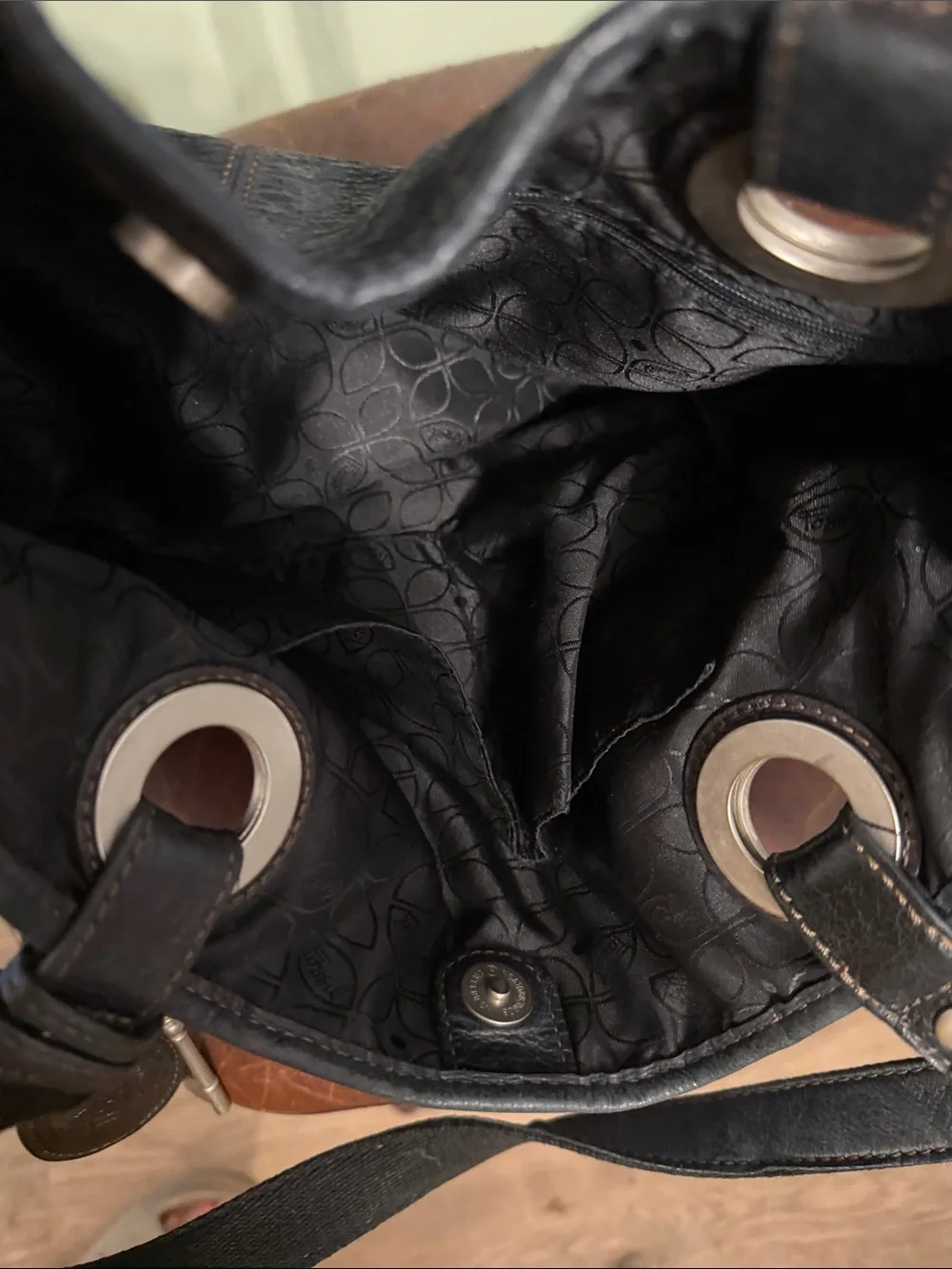 Vintage black leather Fossil purse